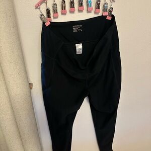 Mondetta Classic Black Leggings